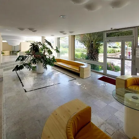 Awesome Studio In With House Sea View Διαμέρισμα